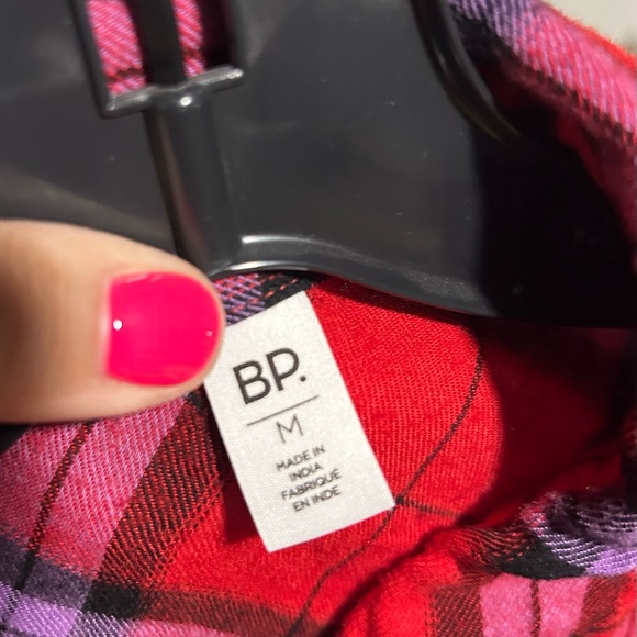 Flannel - Picture 3 of 3